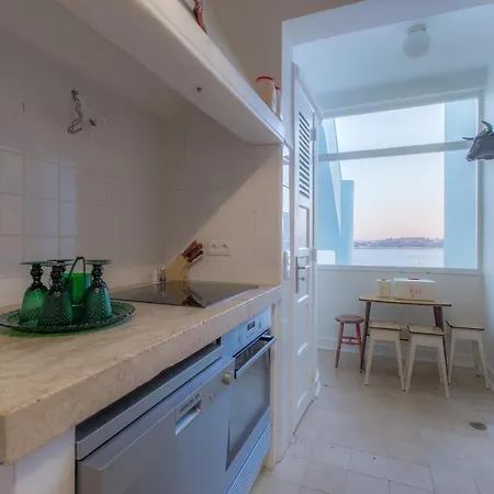 Cabral 5 Stars View *