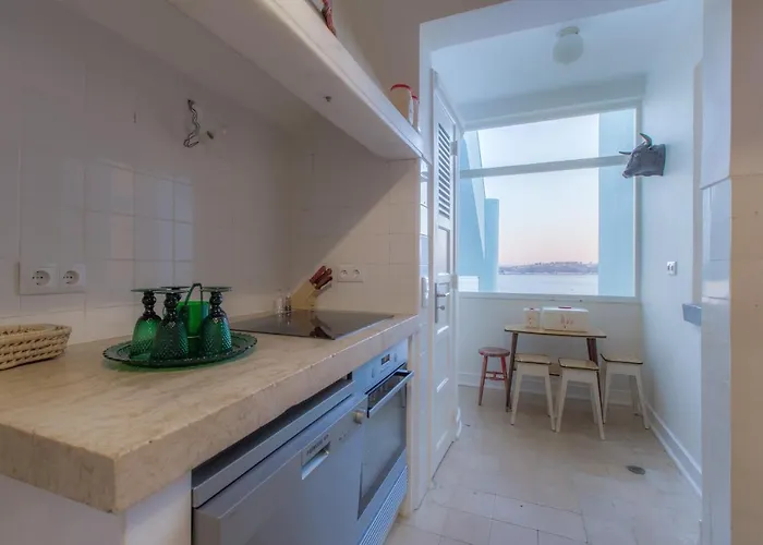 Cabral 5 Stars View *