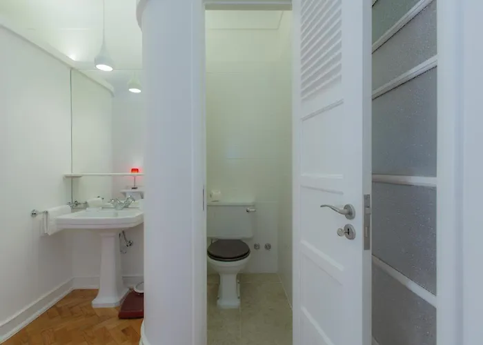 Cabral 5 Stars View * Lisbon