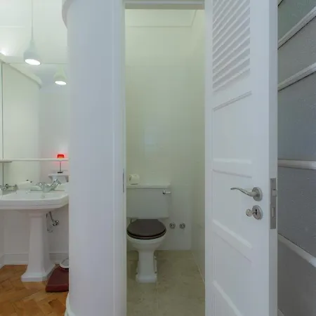 Cabral 5 Stars View * Lisbona