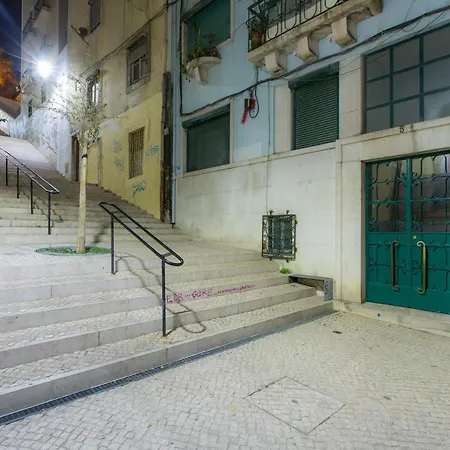 Cabral 5 Stars View * Lisboa
