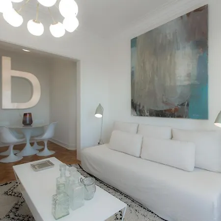 Cabral 5 Stars View Apartman